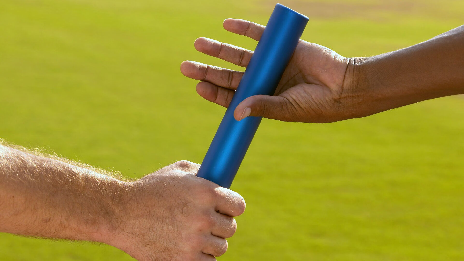 恩多比·恩乔：南非队中不可替代的战术中心，帮助球队全面进攻