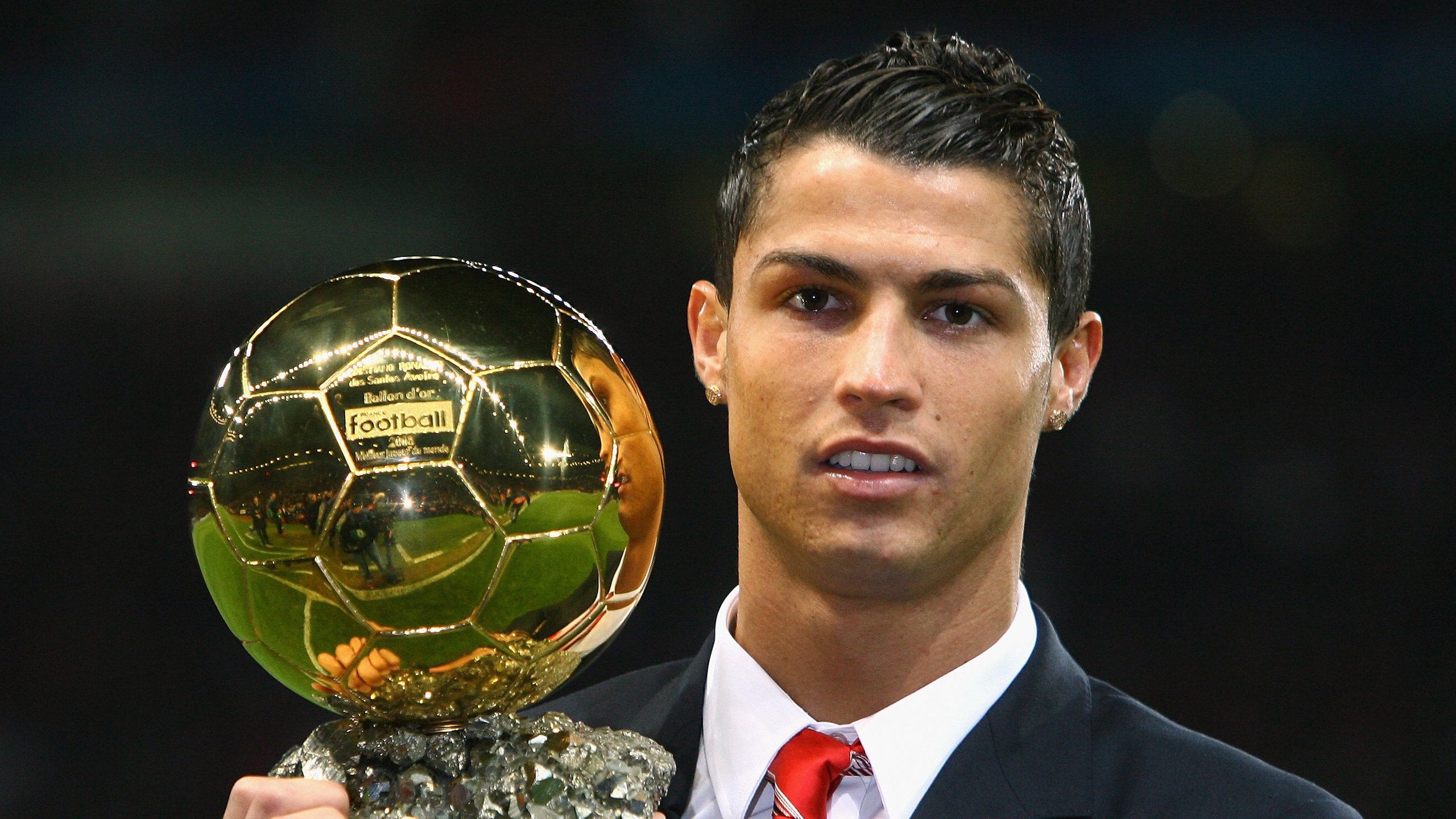 《堡垒之夜》“未来之城”赛季，惊喜不断，创意无限！